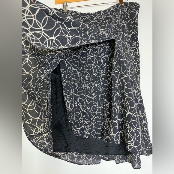i.e. Black Silk Midi Skirt Sz 12 | Quiet Luxury Capsule Wardrobe Y2K - Picture 8 of 13